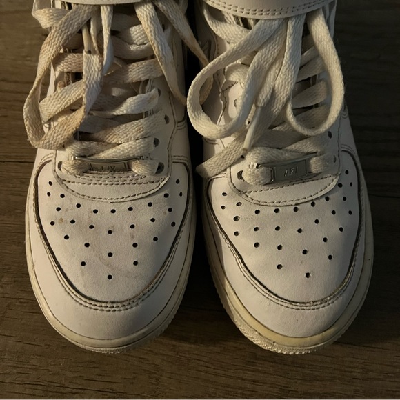 Youth Nike Air Force Shoes - Picture 1 of 5